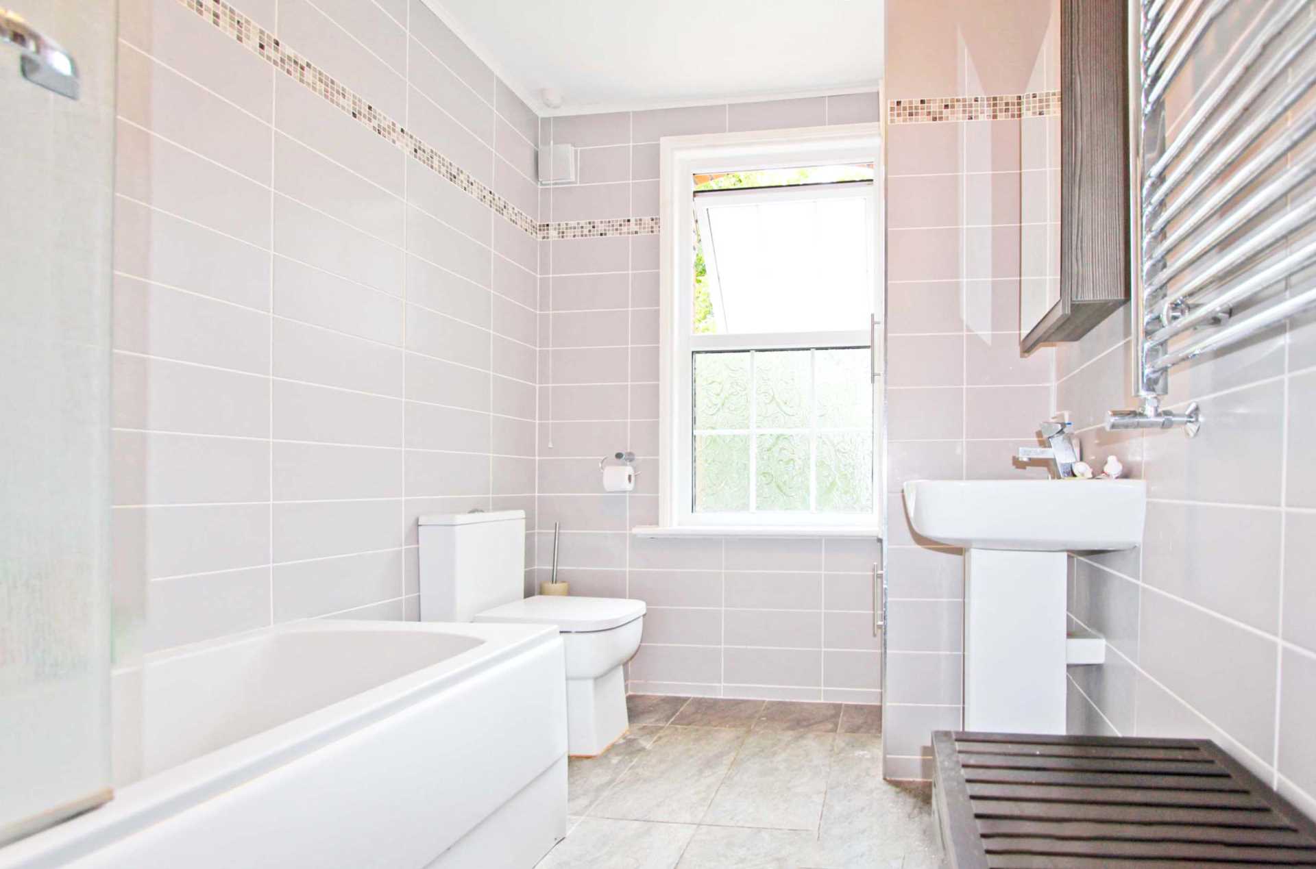 Kingscote Road, New Malden, Image 5