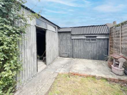Buckland Way, Worcester Park, Image 14