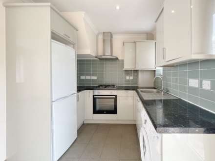 Buckland Way, Worcester Park, Image 3