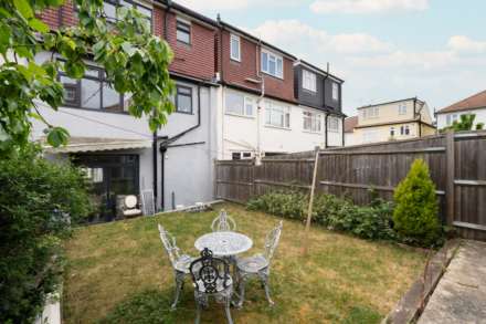 Egerton Road, Surrey, Image 13