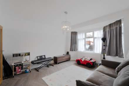 Egerton Road, Surrey, Image 2
