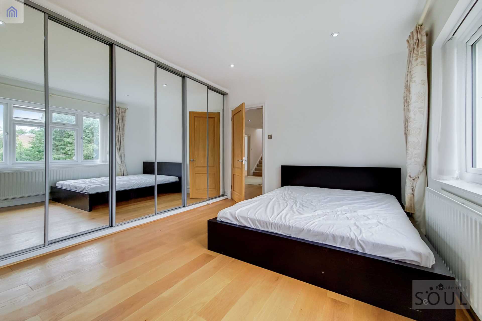 Birchmead, Coombe Hill Road, Image 26