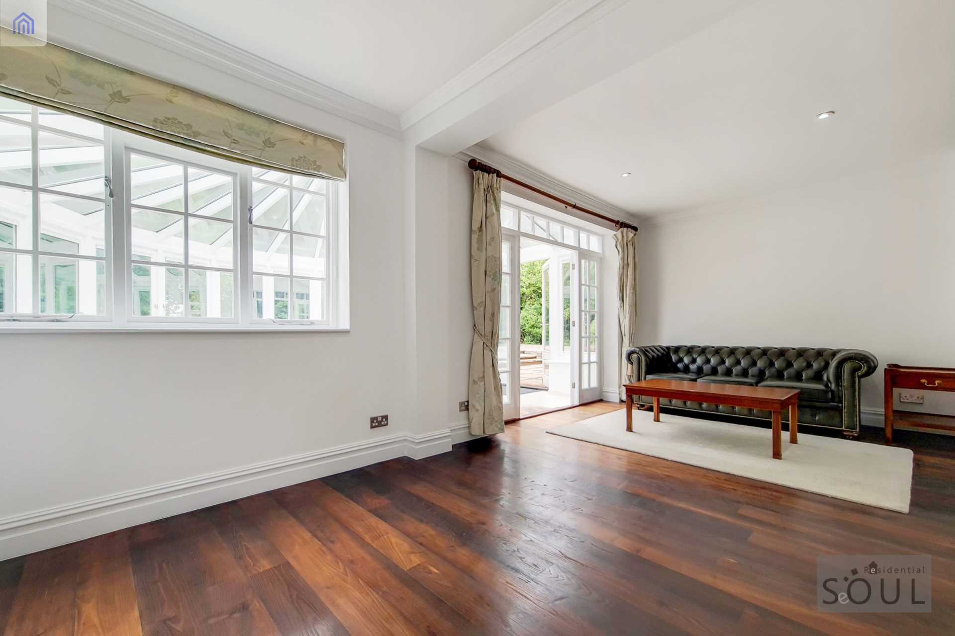 Birchmead, Coombe Hill Road, Image 9