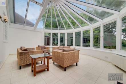 Birchmead, Coombe Hill Road, Image 2