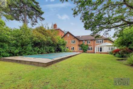 Birchmead, Coombe Hill Road, Image 4