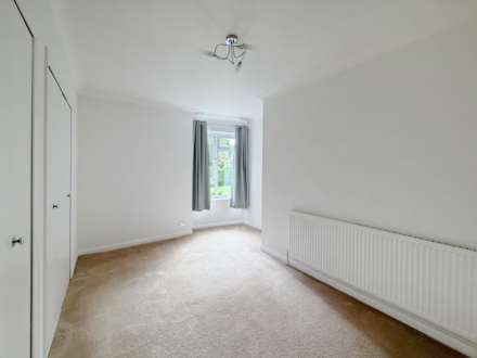 Nell Court, 32 Lovelace Road, Image 6