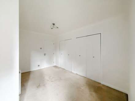 Nell Court, 32 Lovelace Road, Image 7