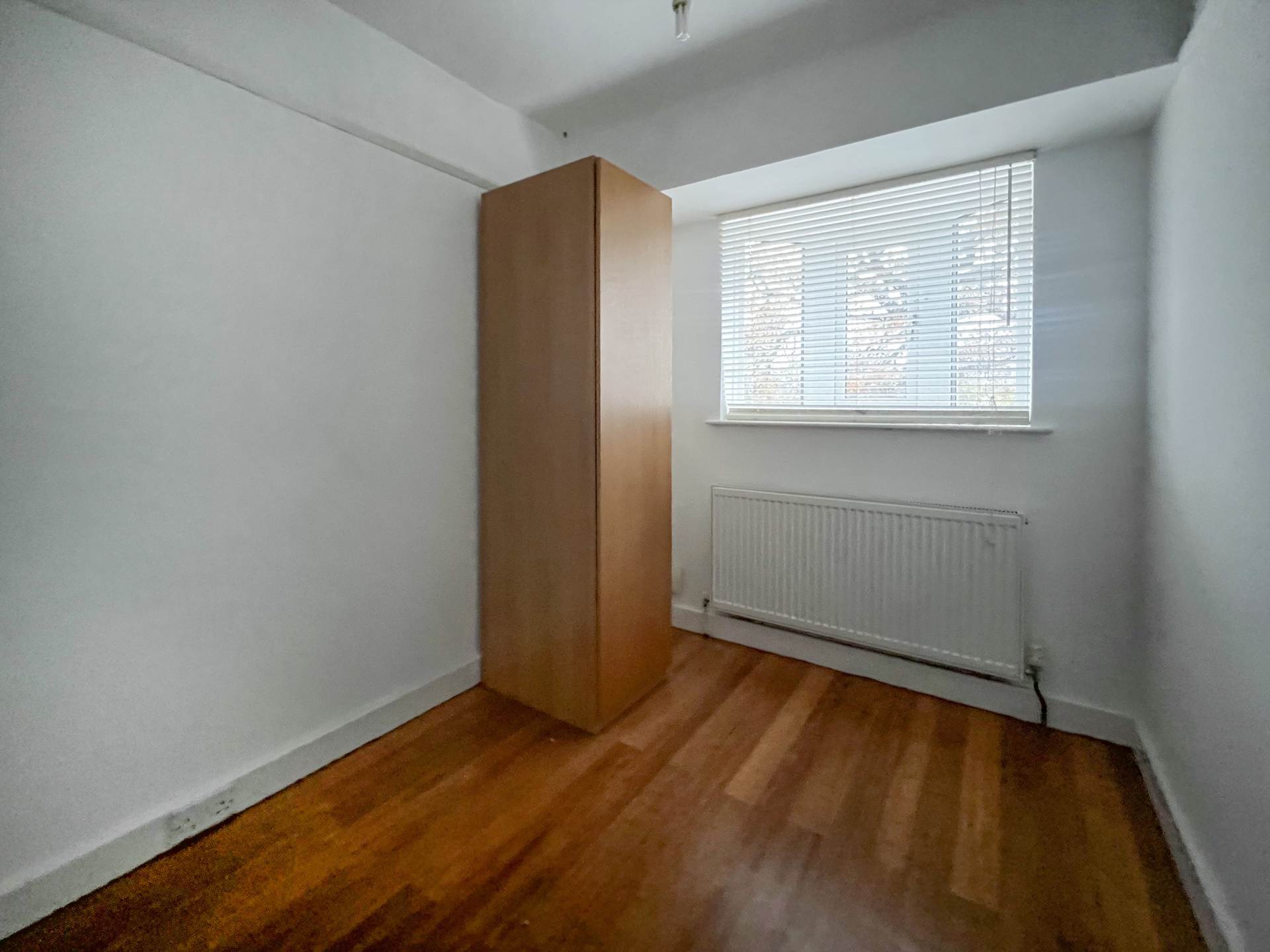 West Barnes Lane, New Malden, Image 10