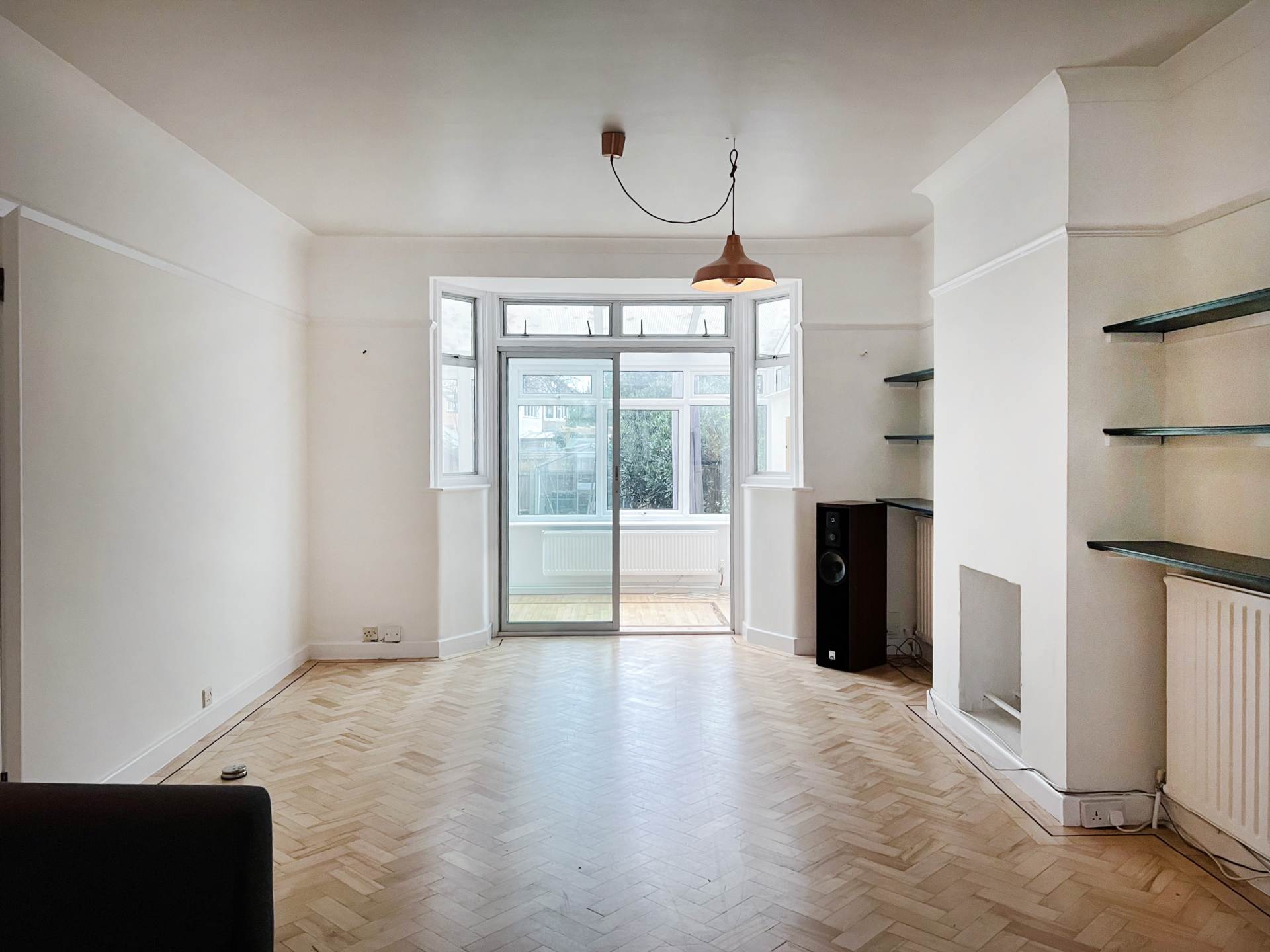 West Barnes Lane, New Malden, Image 4