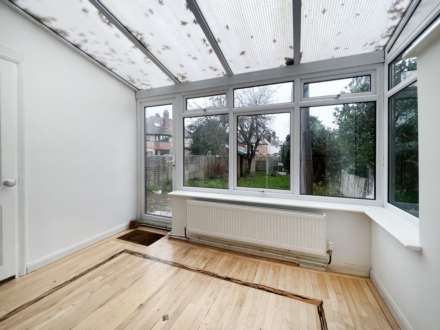 West Barnes Lane, New Malden, Image 5