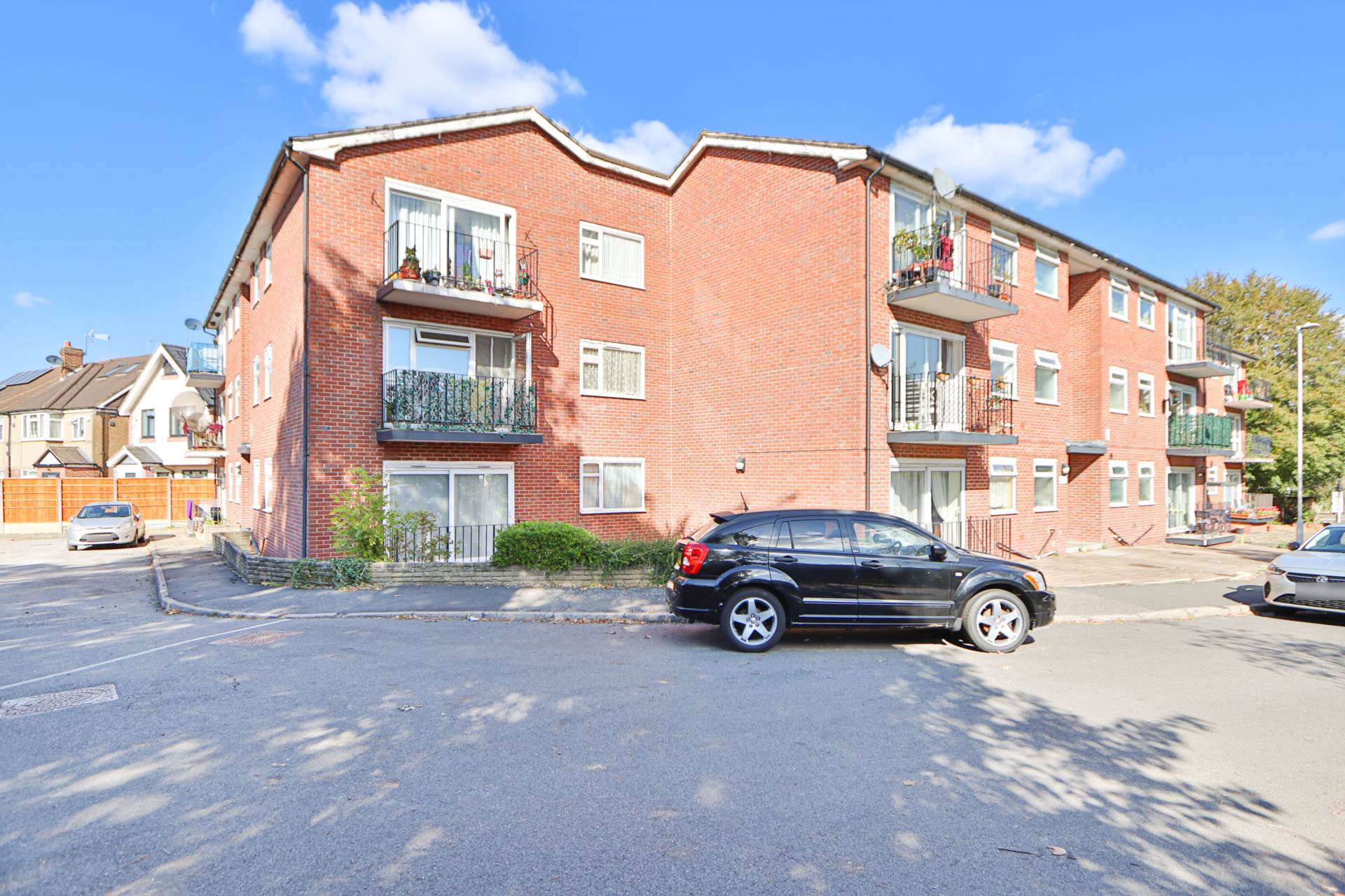 Wickham Close, New Malden, Image 1