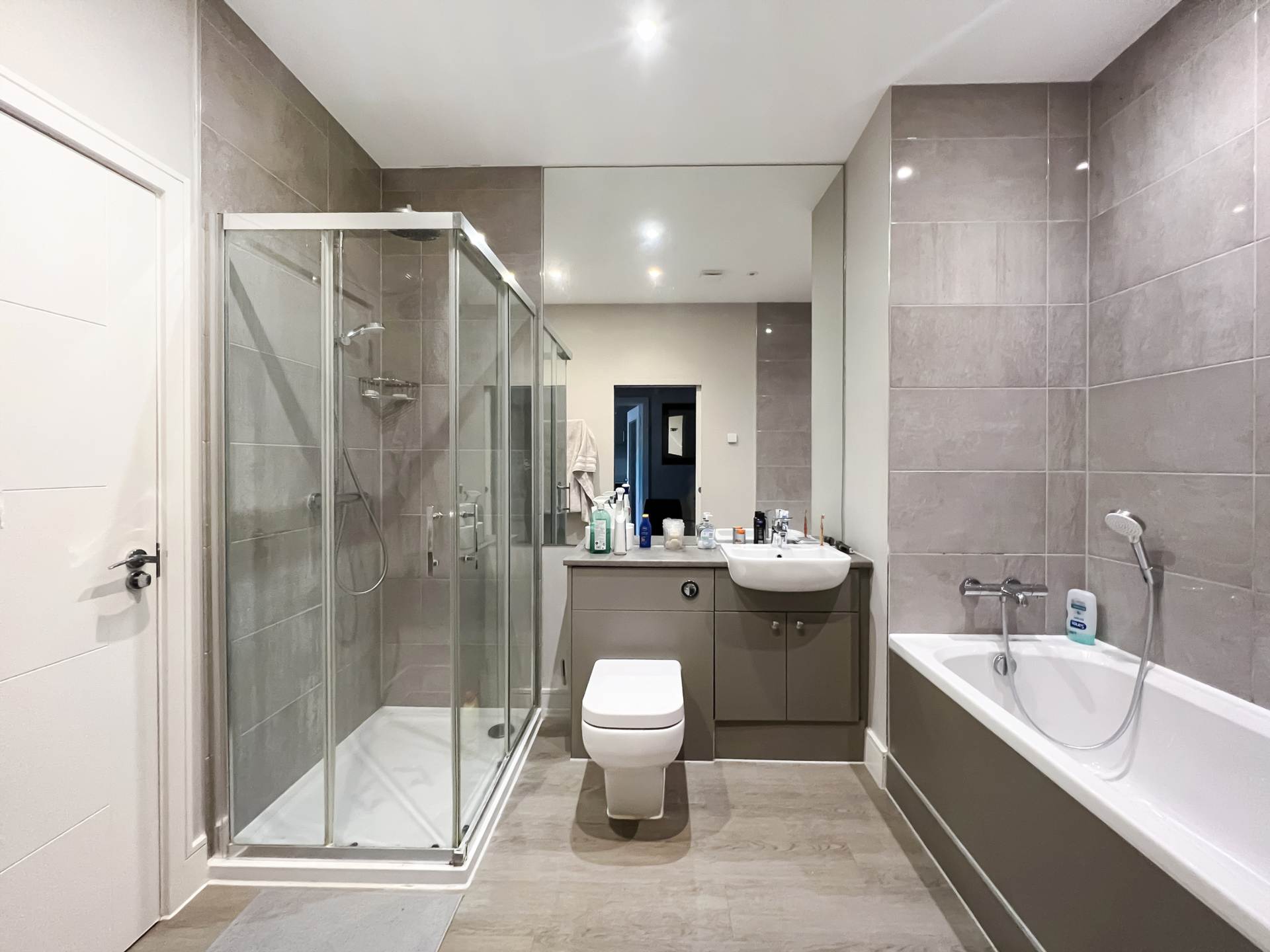 Coombe Road, New Malden, Image 8