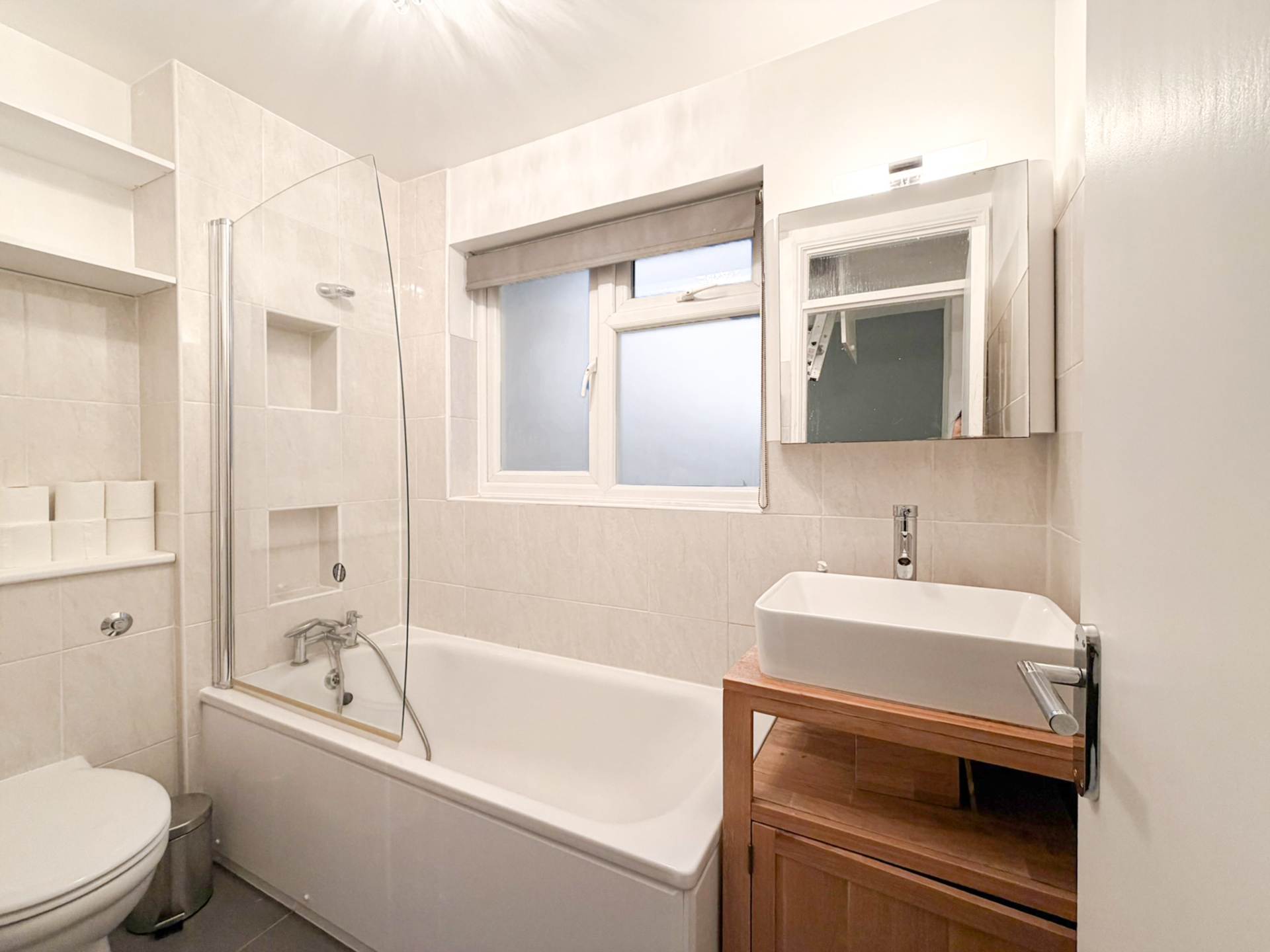 Tregaron Gardens, Kingston Upon Thames, Image 5