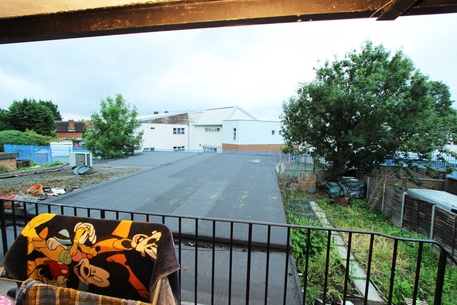 Manor Drive North, New Malden, Image 5
