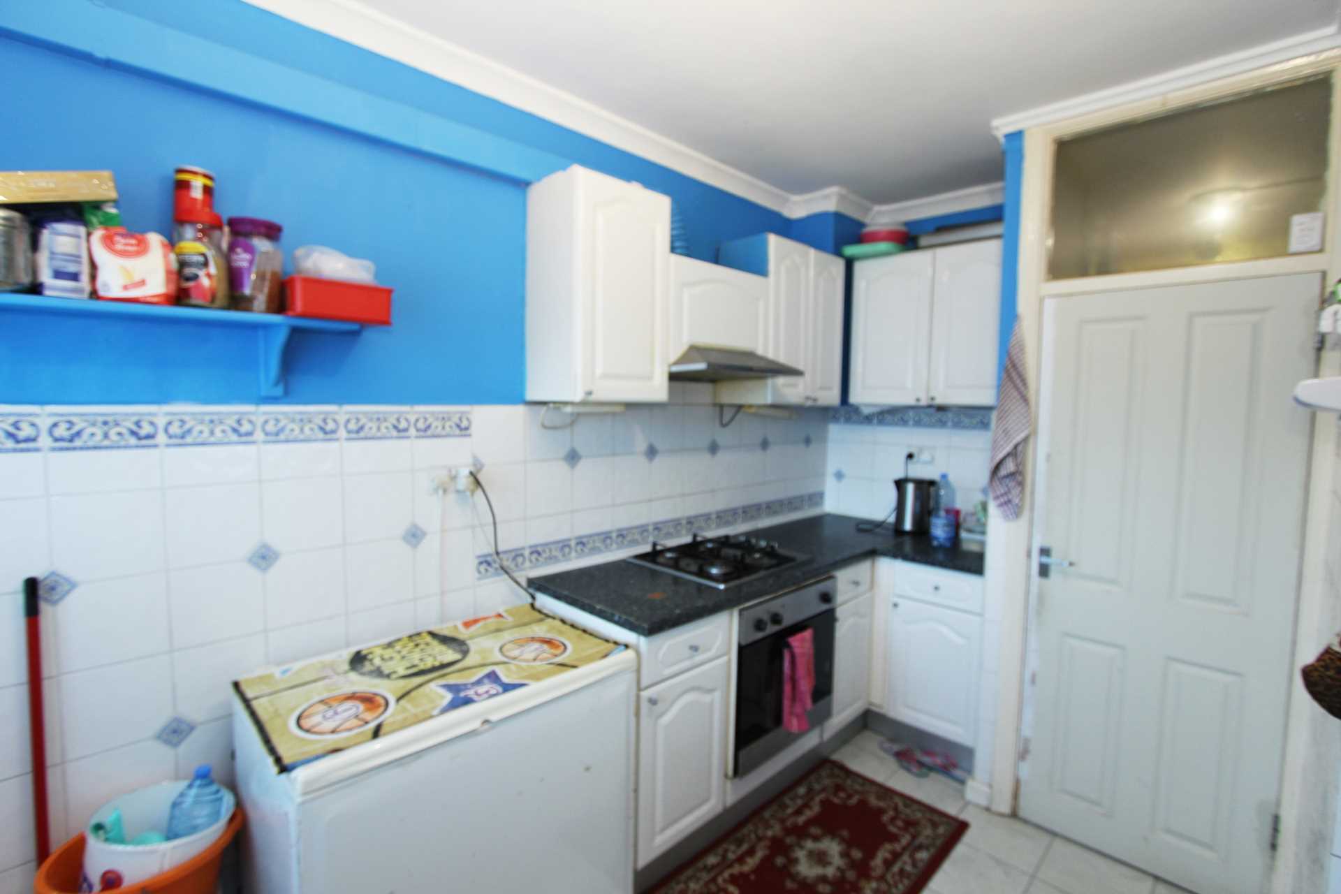 Manor Drive North, New Malden, Image 9