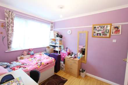 Manor Drive North, New Malden, Image 7