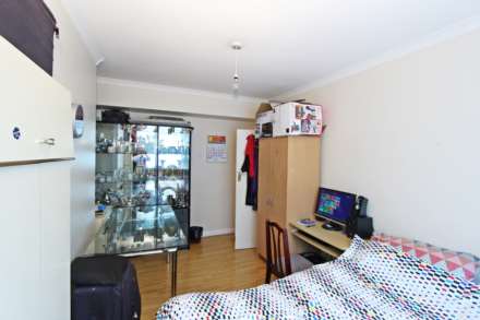 Manor Drive North, New Malden, Image 8