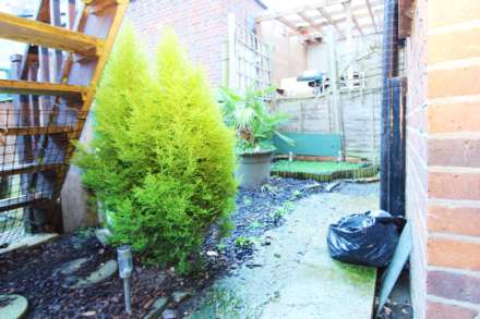 Kingston Road, New Malden, Image 11