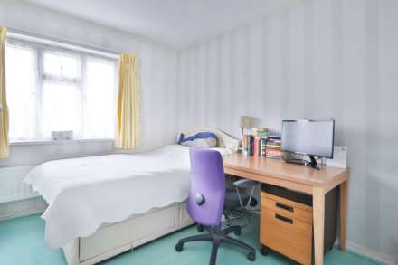 Sheephouse Way, New Malden, Image 7