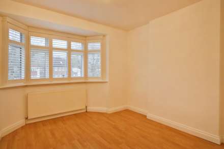 Hillcross Avenue, Morden, Image 12