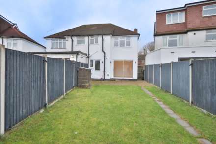 Hillcross Avenue, Morden, Image 20