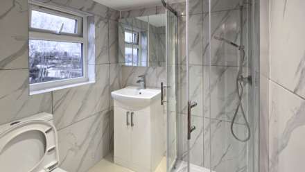 Beverley Road, New Malden, KT3, Image 11