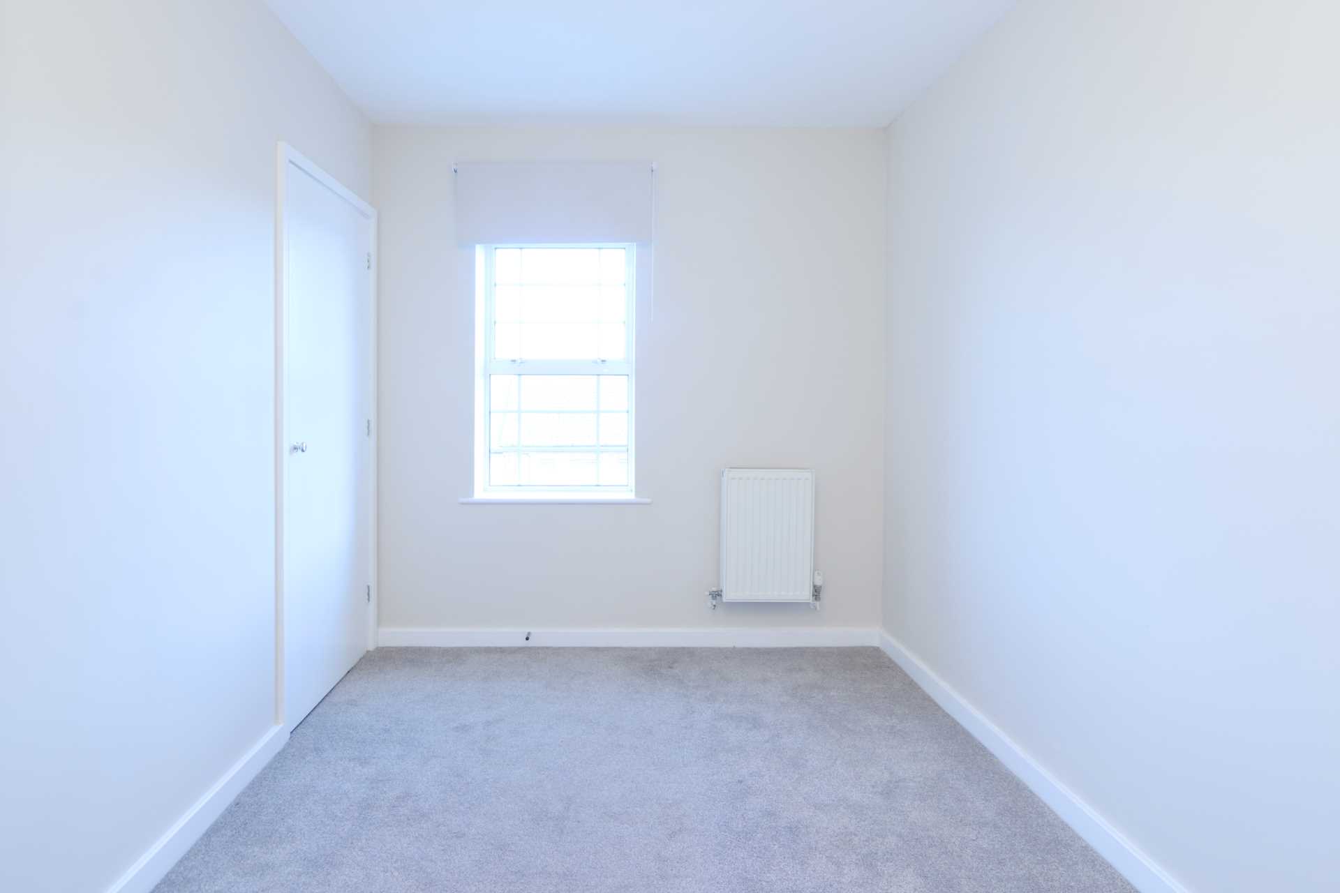 Brabham Court, Central Road, Worcester Park, KT4 8EA, Image 9