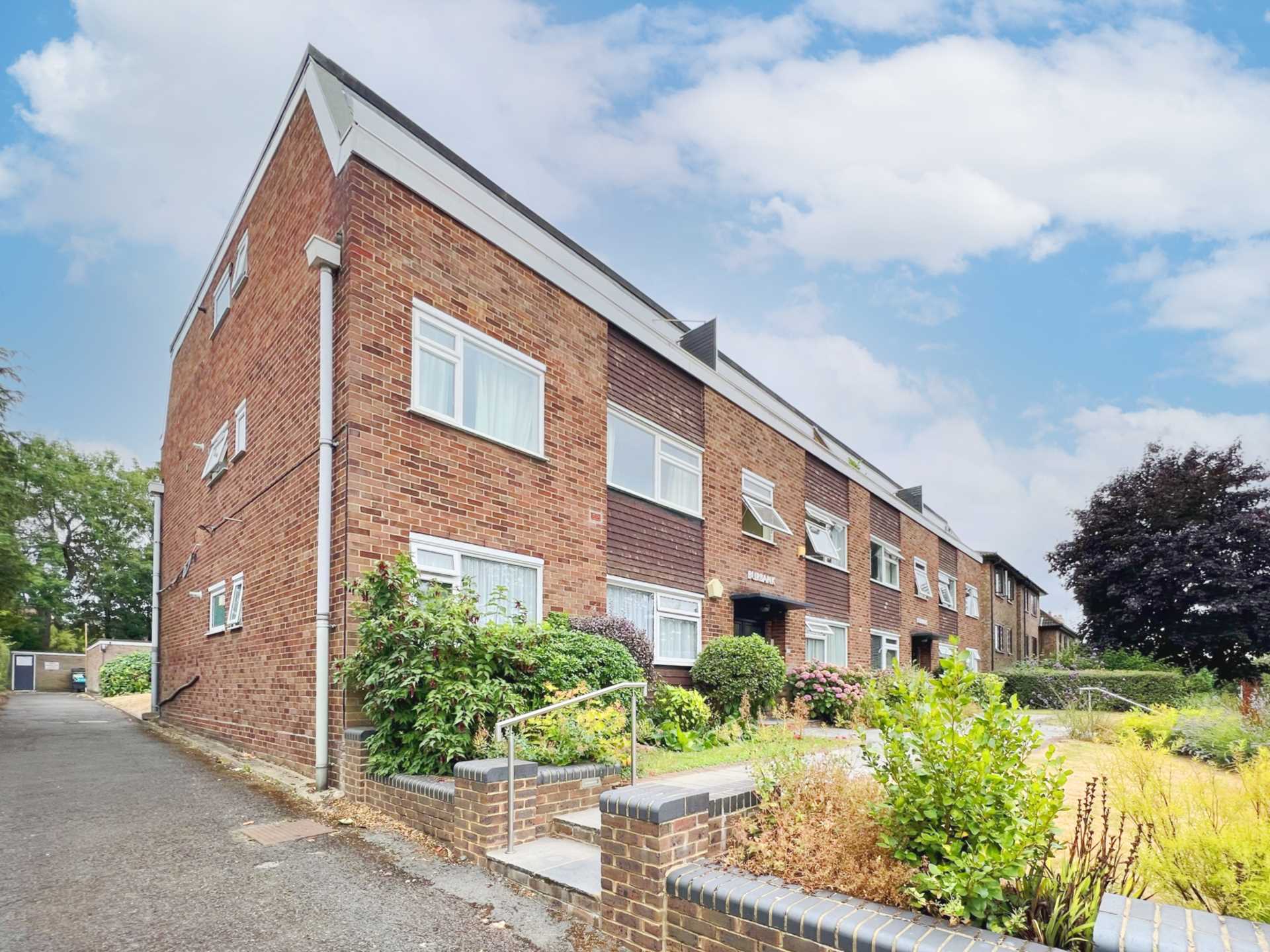 Dukes Avenue, New Malden, Image 1