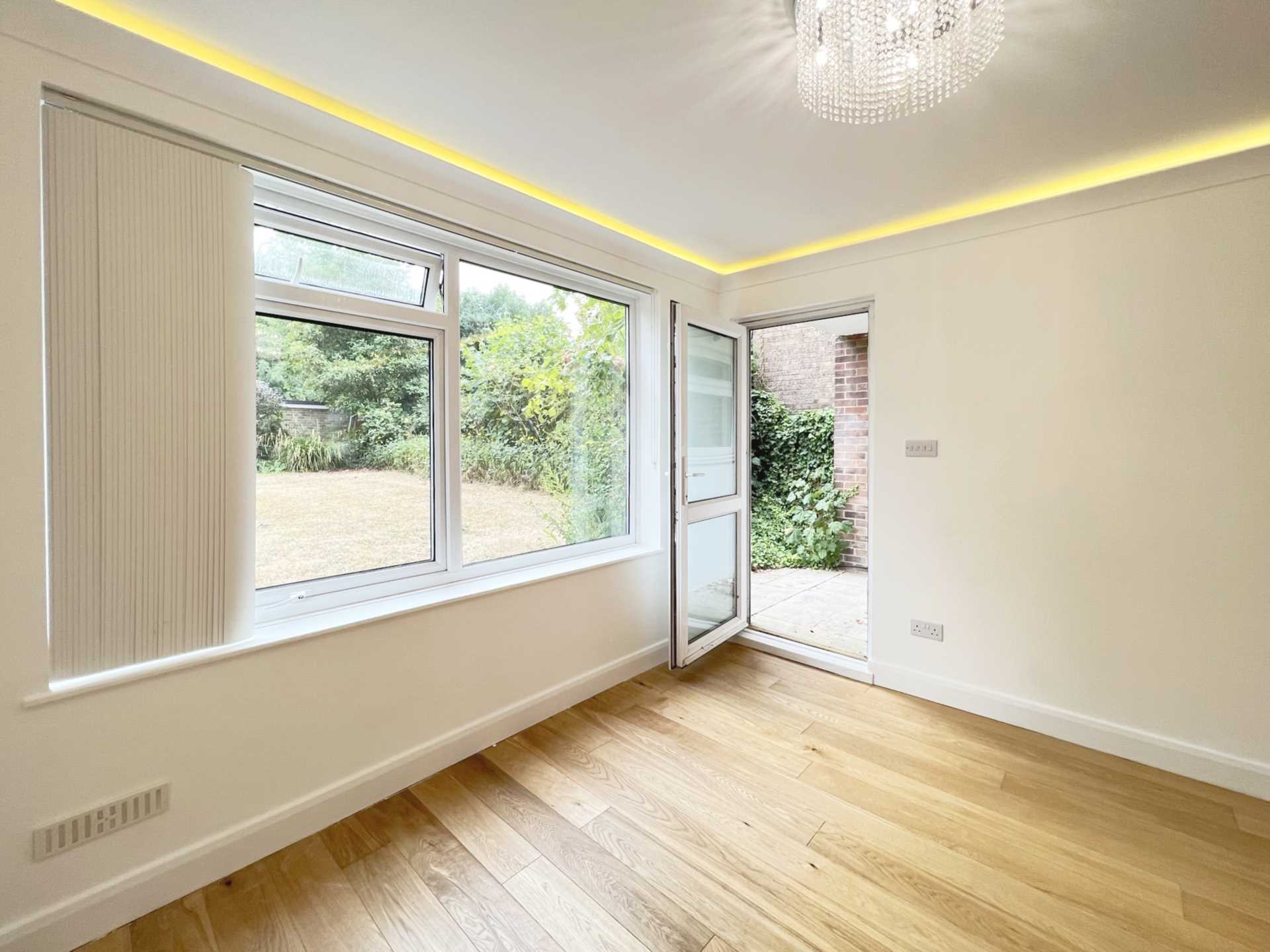 Dukes Avenue, New Malden, Image 5