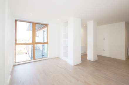 2 Bedroom Flat, One New Malden House