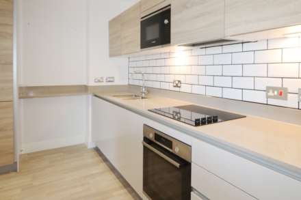 One New Malden House, Image 3