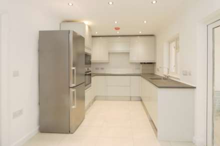 Green Wrythe Lane, Carshalton, Image 2