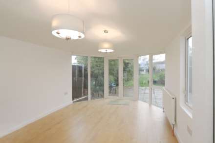 Green Wrythe Lane, Carshalton, Image 3