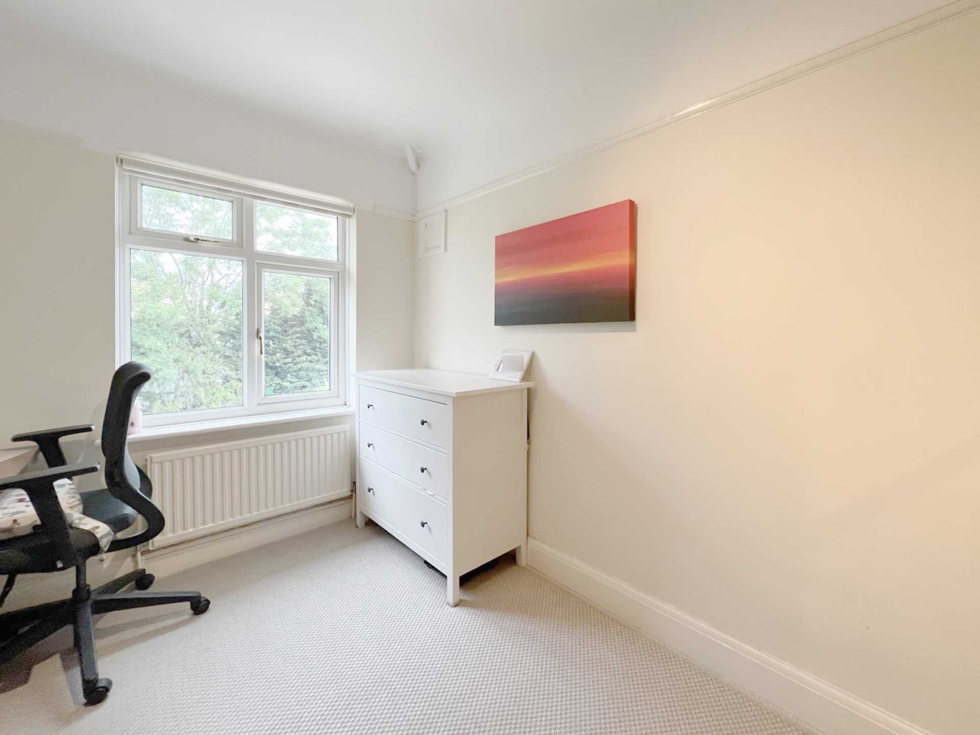 Blakes Lane, New Malden, Image 13