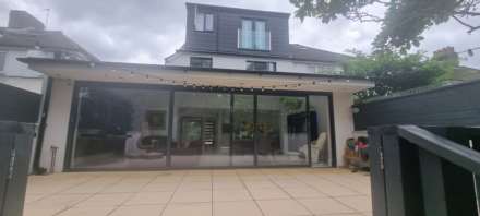 Curtis Road, Epsom, Image 14