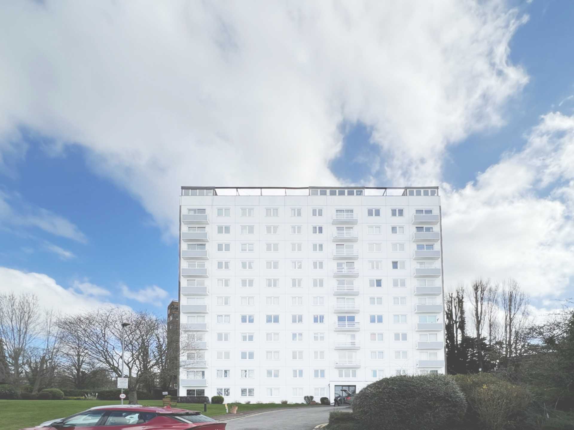 Eaton Drive, Kingston Upon Thames, Image 11