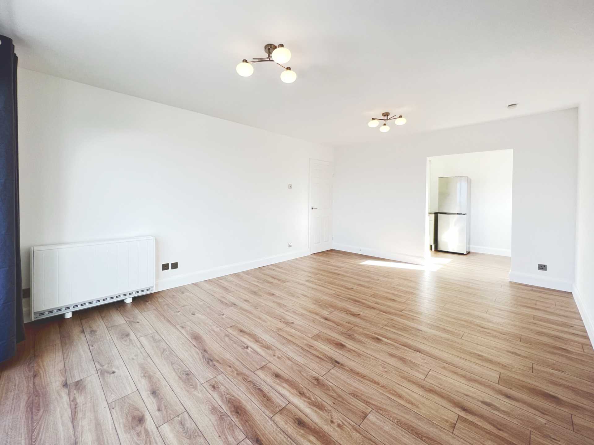 Eaton Drive, Kingston Upon Thames, Image 2