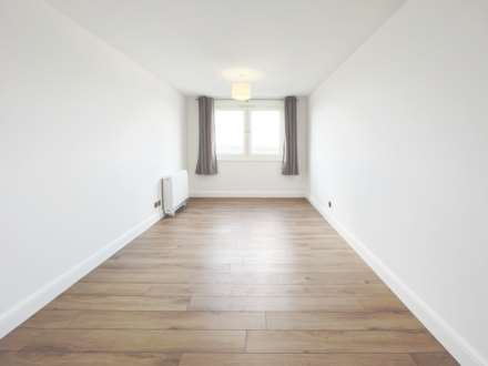 Eaton Drive, Kingston Upon Thames, Image 8