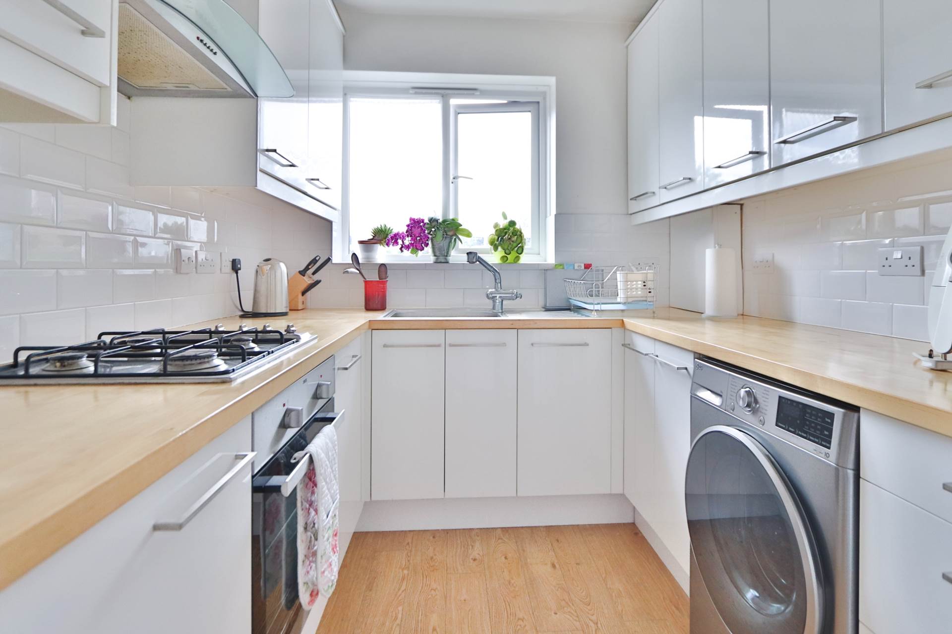 Acacia Grove, New Malden, Image 3