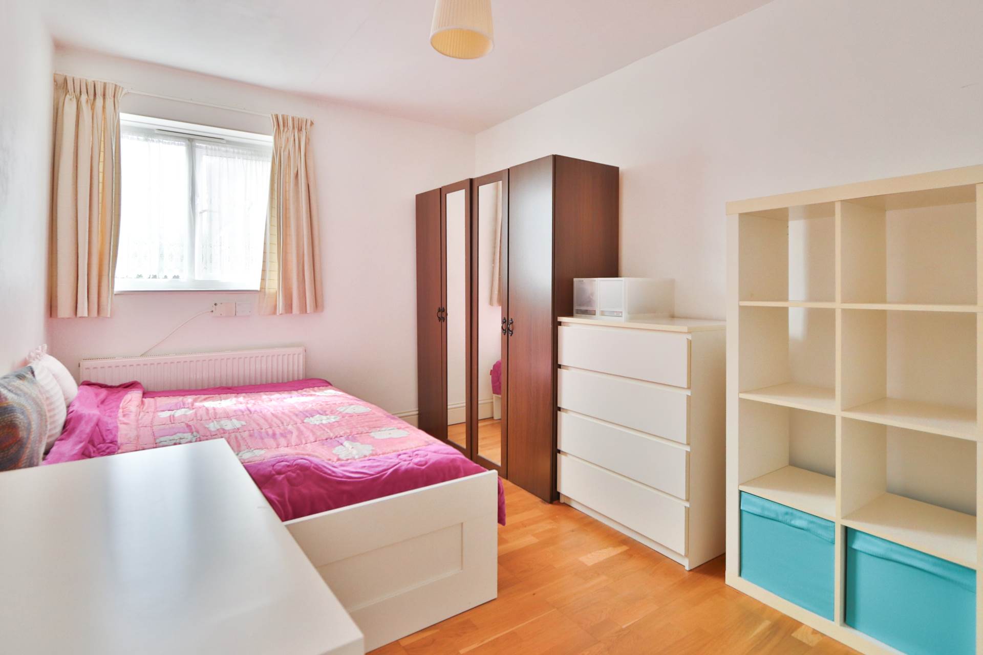 Acacia Grove, New Malden, Image 7