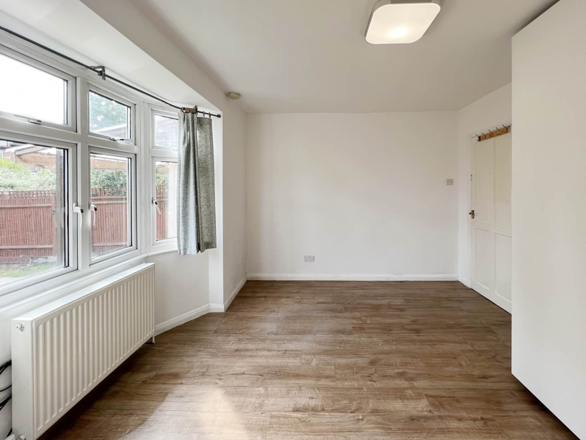 Errol Gardens, New Malden, Image 3