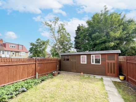Errol Gardens, New Malden, Image 7