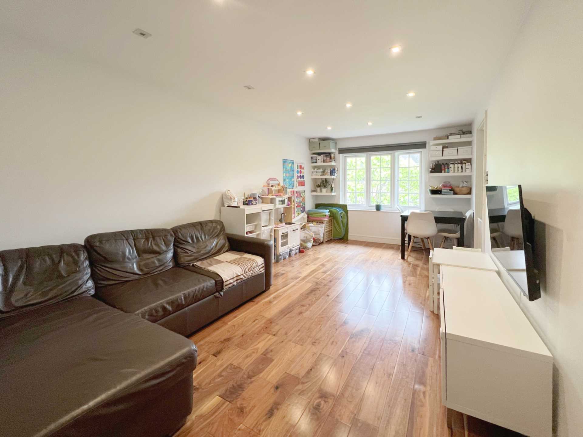 Selhurst Close, London, Image 2