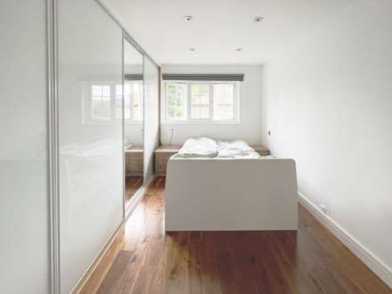 Selhurst Close, London, Image 6