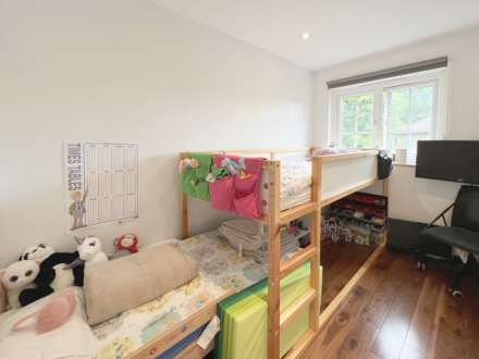 Selhurst Close, London, Image 8