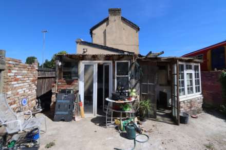 West Barnes Lane, New Malden, Image 11