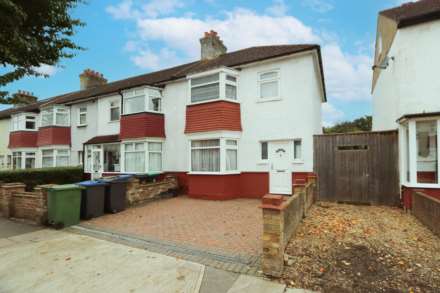 Property For Sale Queens Road, New Malden