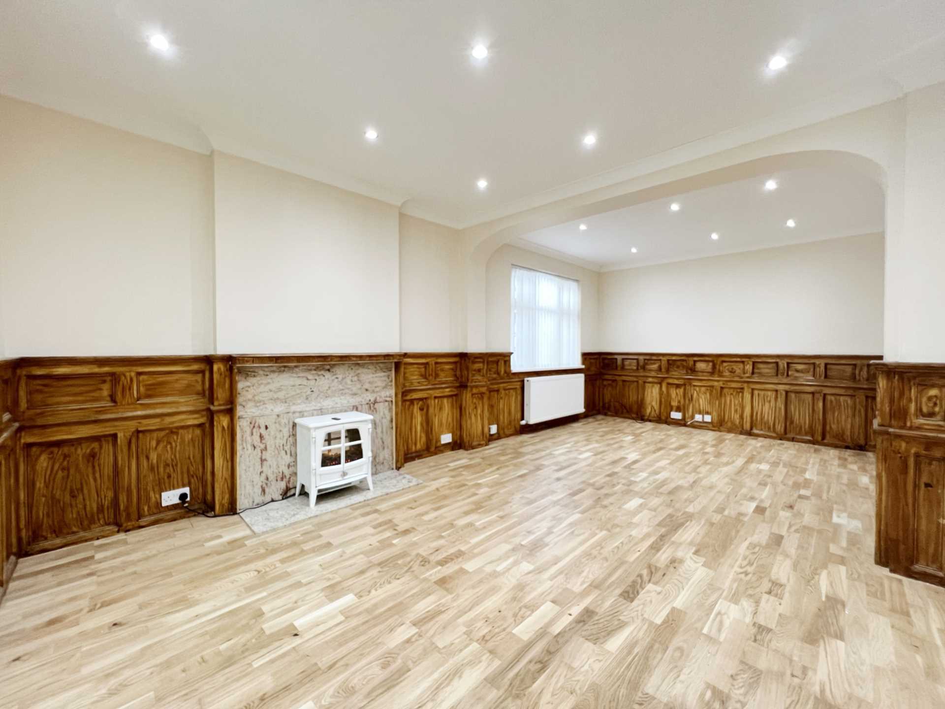 Woodside Close, Surbiton, Image 1