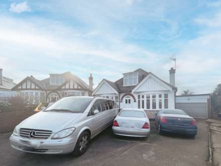 Woodside Close, Surbiton, Image 22