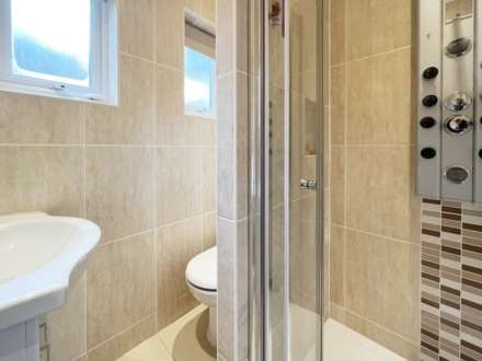 Woodside Close, Surbiton, Image 7
